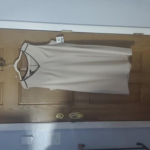 Alfani Sleeveless V-Neck Midi Dress - Picture 1 of 7